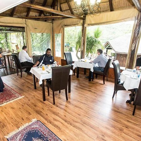Fish Eagle Manor Bed and Breakfast East London Exteriör bild